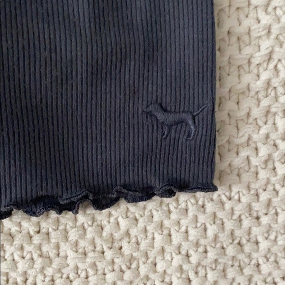 Grey Ruffle tee - Picture 4 of 4